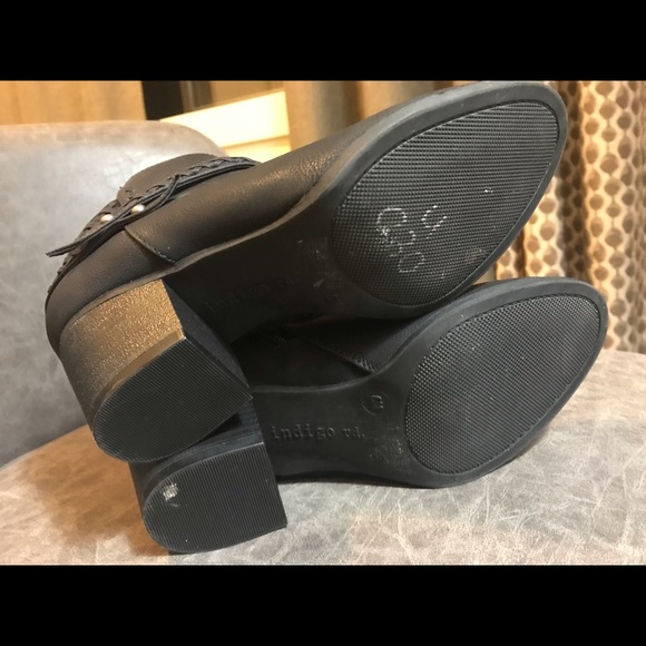 Indigo Rd. black booties - Picture 3 of 4